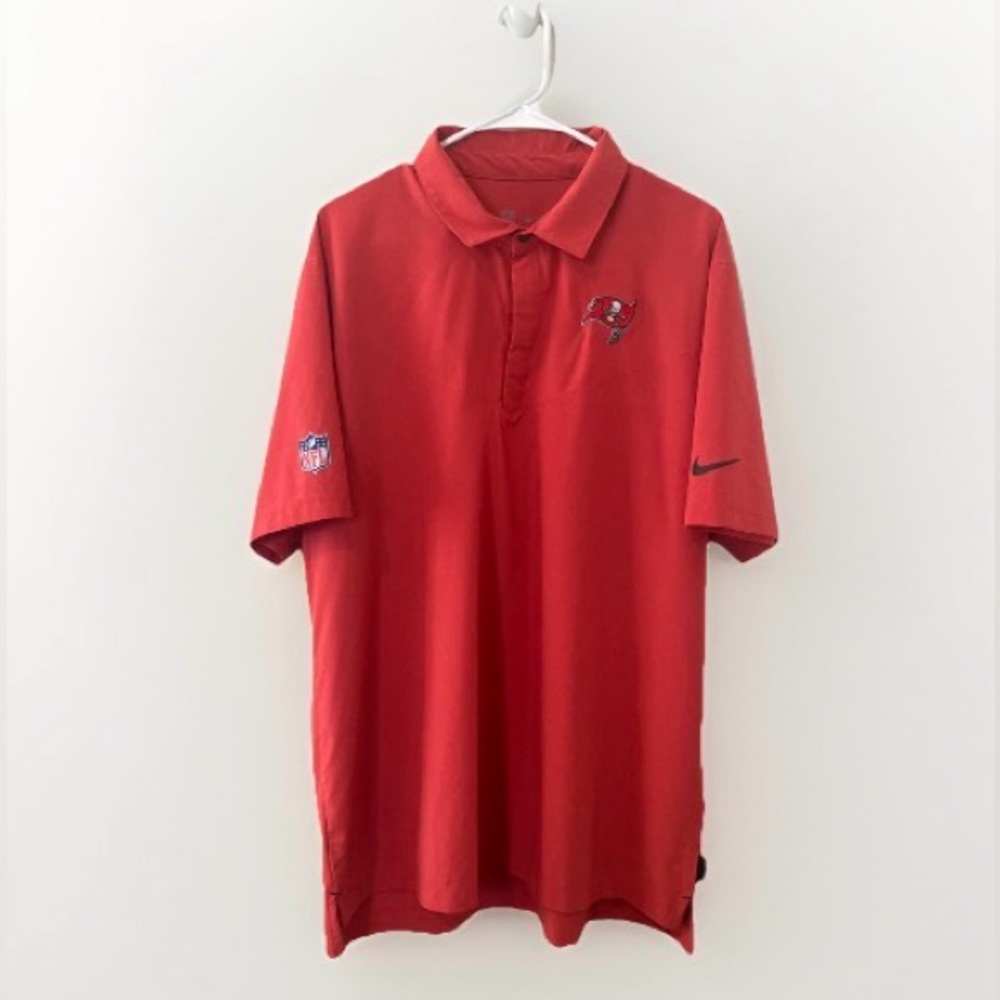 Tampa Bay Buccaneers Nike Golf Dri Fit Polo Shirt XL Red embroidered Logo Men